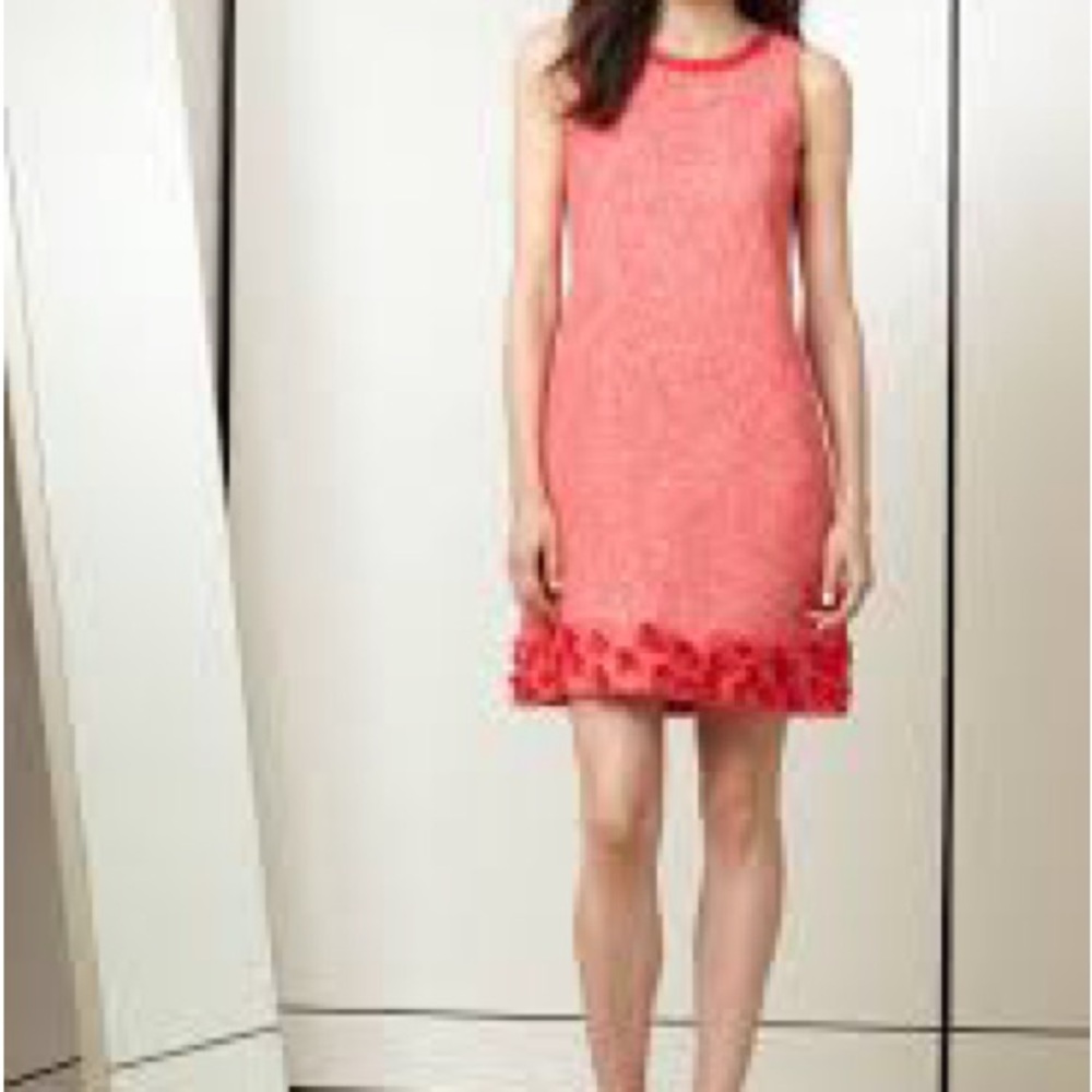 Elie Tahari Coral-Pink Sleeveless Shift Dress with Floral Trim Size 12